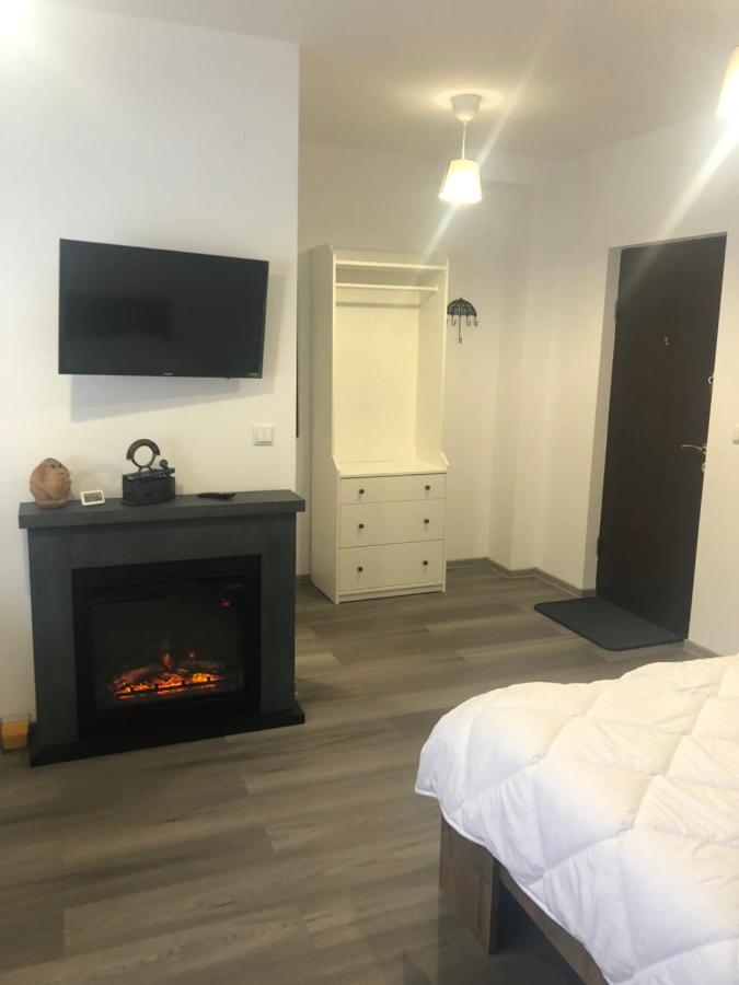 Apartamento Garsoniera La Munte Azuga Exterior foto